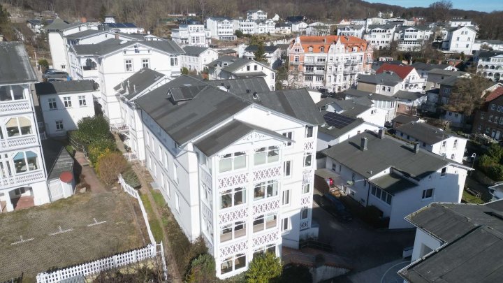 Eigentumswohnung in Bäderstilvilla – Wohnen & Ferienvermietung nahe der Ostsee