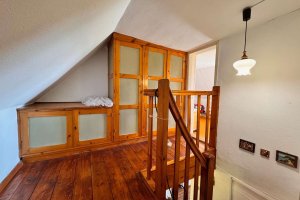 Flur/Treppe DG