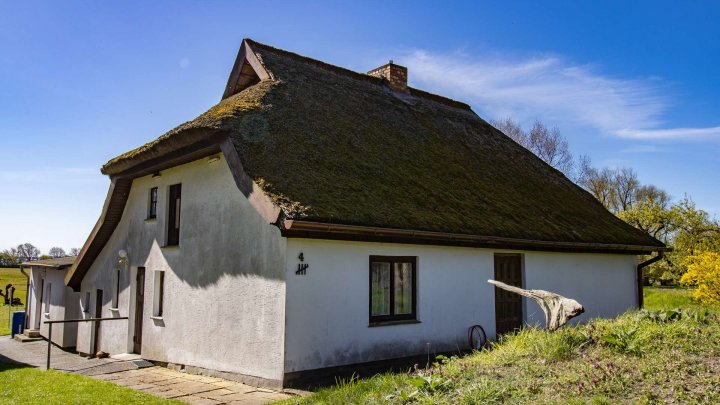 Hiddensee - Fischerhaus mit Geschichte mit großem Grundstück