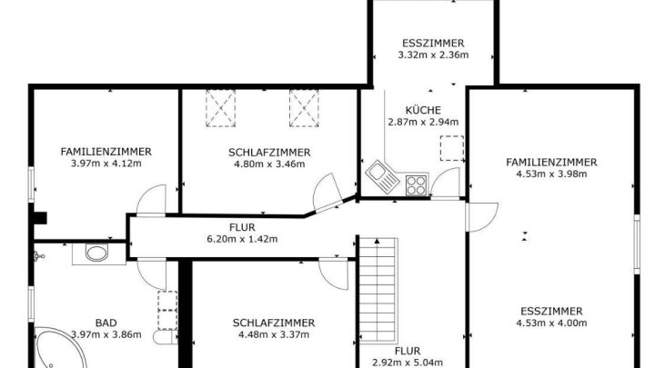 Zweifamilienhaus mit großem Grundstück in Alleinlage