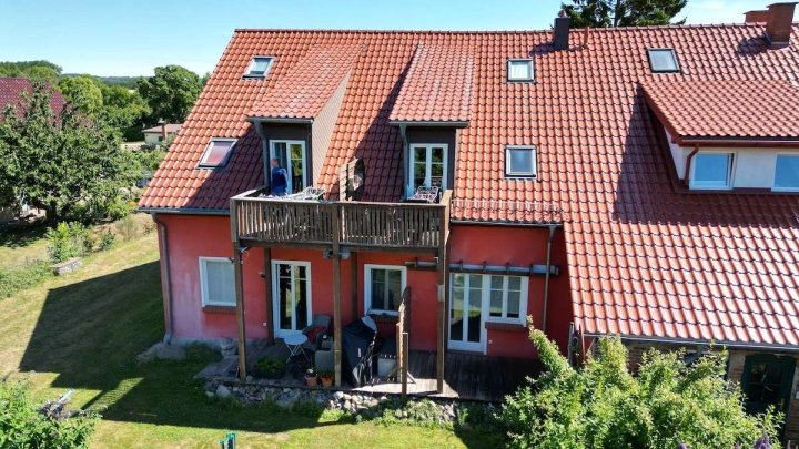 Mehrfamilienhaus (Doppelhaushälfte) – Kapitalanlage mit stabilen Mieteinnahmen