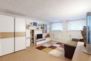 Wohnzimmer UG