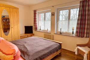 Schlafzimmer 2