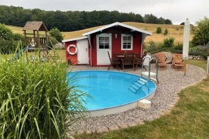 Pool im Garten